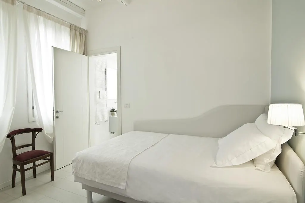 Chiara - Lodge Mestre Italia